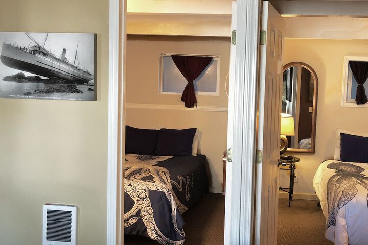 Room 63 of 103