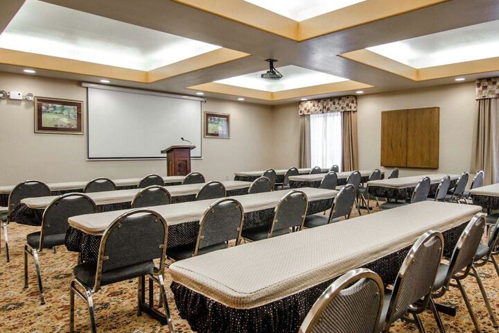 Sleep Inn & Suites Springdale West