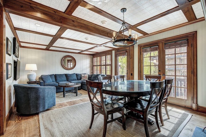 The Lodge at Vail a RockResort by Vail Resorts