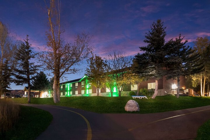 Hotel 3 of 48