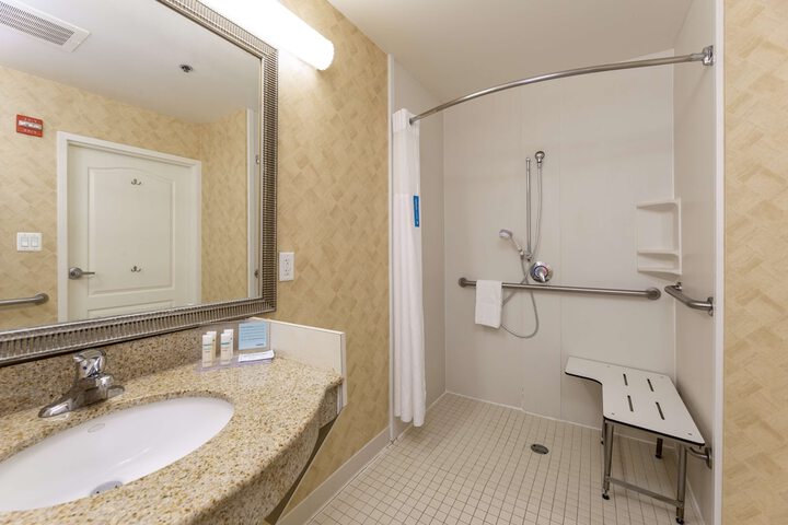 Room 20 of 75