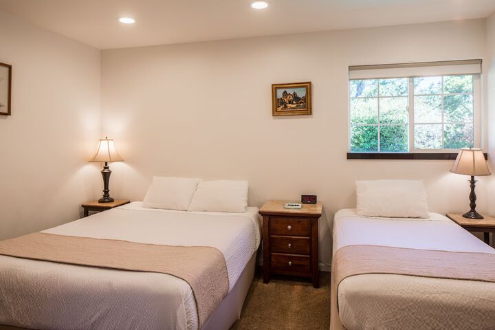 Room 70 of 127
