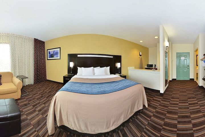 Room 3 of 13