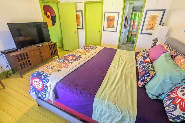 Room 222 of 286