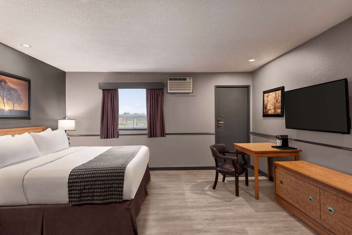 Travelodge by Wyndham Brandon