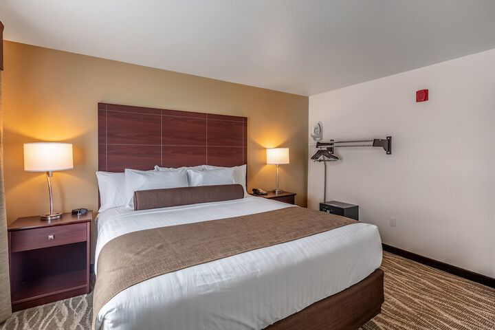 Cobblestone Inn & Suites - Fairfield Bay