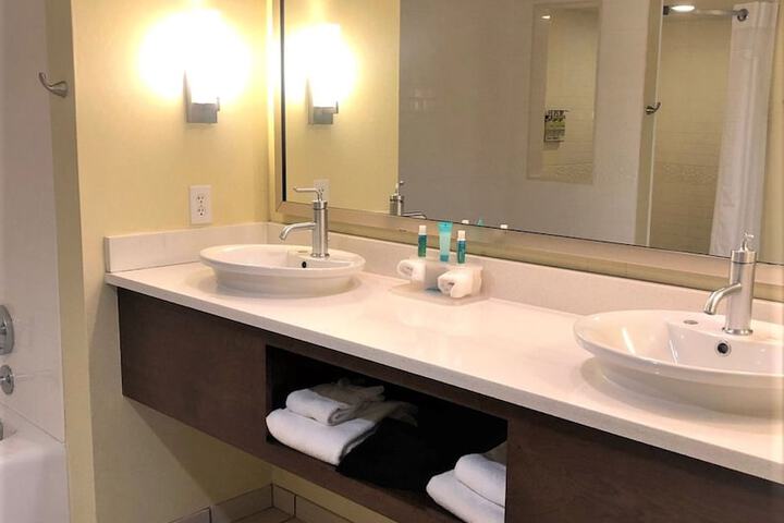 Holiday Inn Express Indianapolis-Fishers by IHG