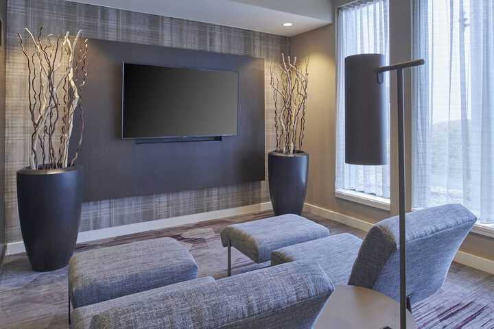 Hotel Interior 9 of 24
