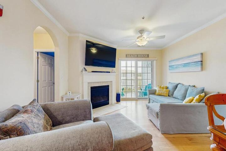Bayside Resort -31568 Winterberry Pkwy. #305