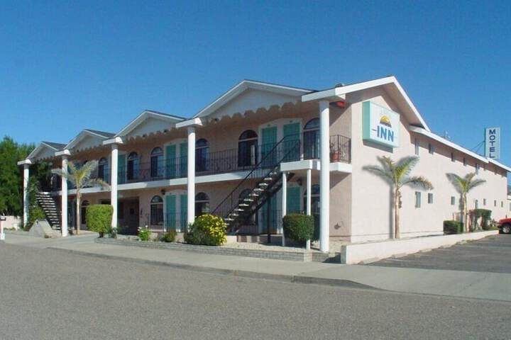 Seaview Inn