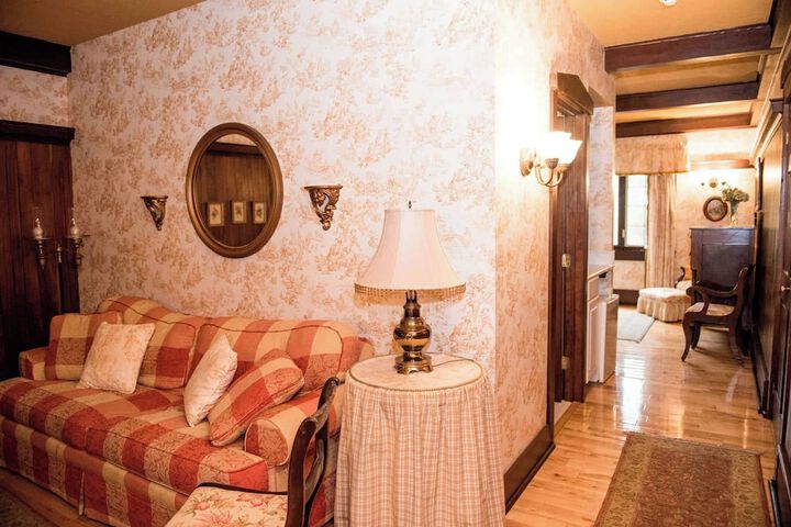 Springside Inn