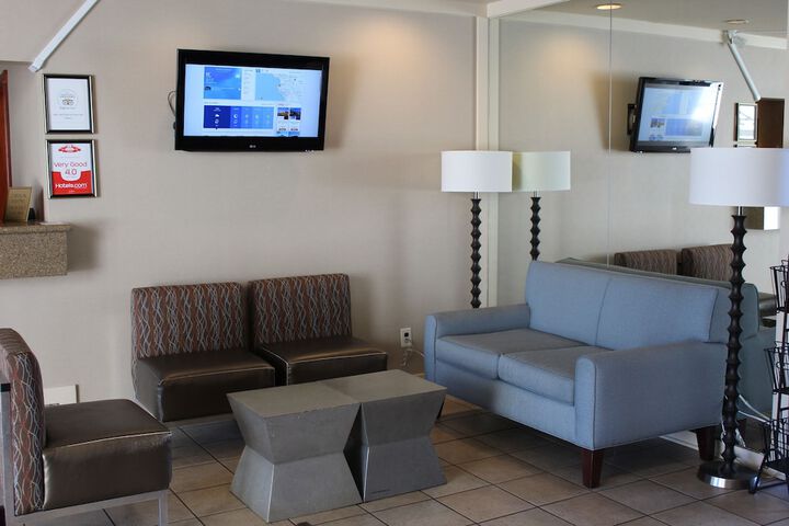 Hotel Interior 13 of 60