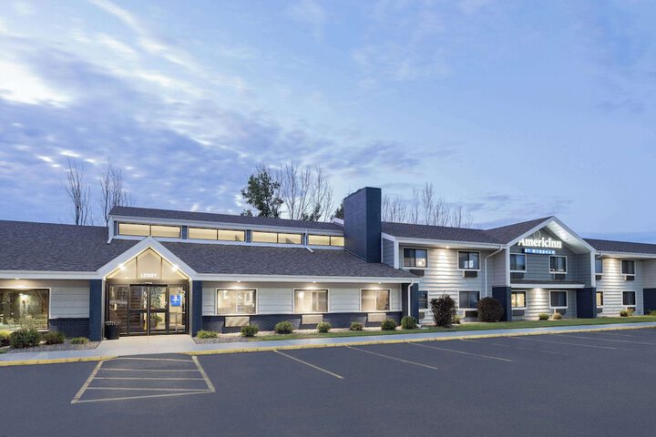 Hotel 3 of 54
