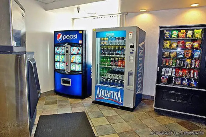 MOTEL 6 MINNEAPOLIS AIRPORT - MALL OF AM