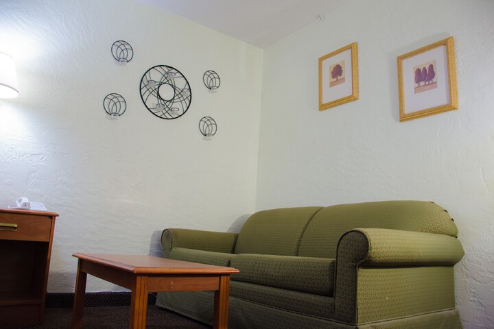 Room 39 of 50