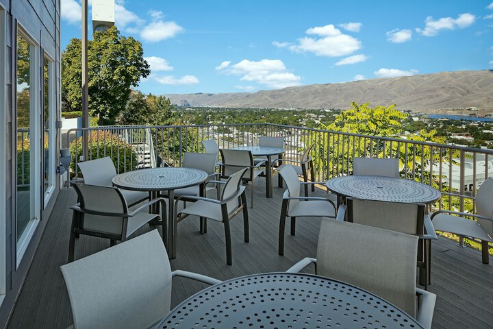 Terrace/Patio 70 of 71