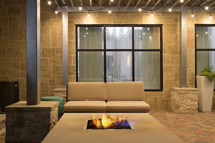 Terrace/Patio 44 of 47