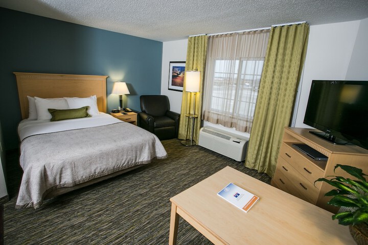 Room 37 of 74