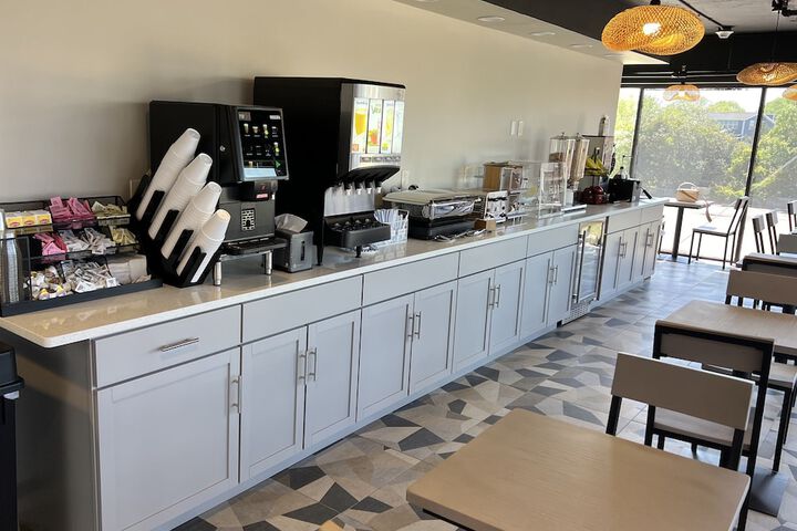 Breakfast/Coffee Service 71 of 76