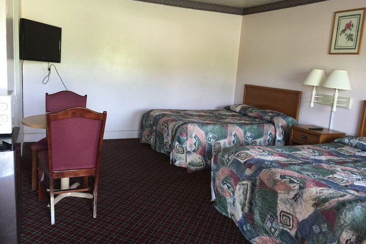 Room 25 of 36
