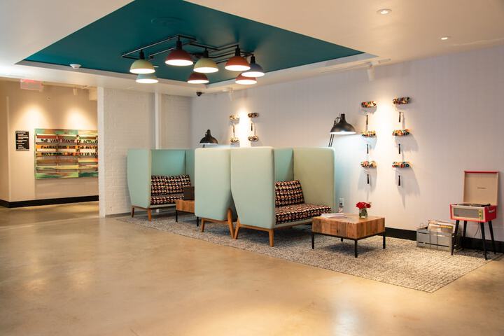Hotel 11 of 78