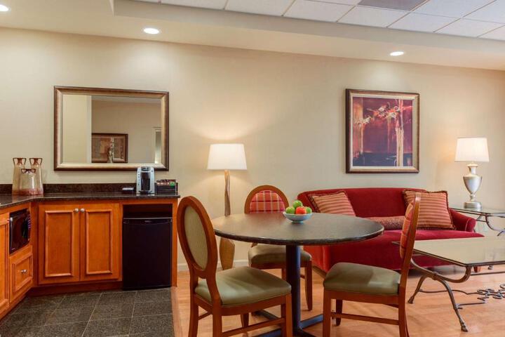 Embassy Suites by Hilton Hotel Columbia-Greystone