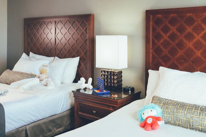 Room 43 of 74