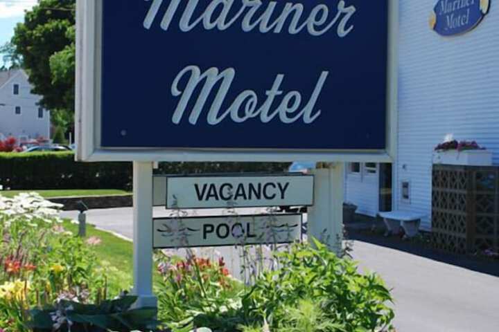 Hotel 3 of 28