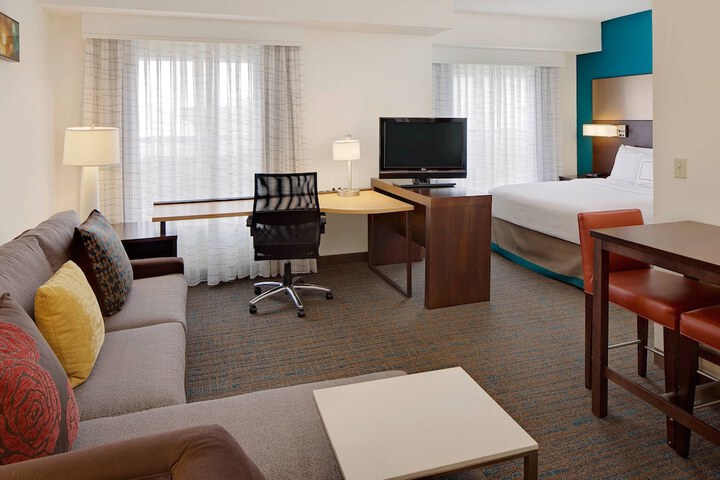 Room 20 of 32
