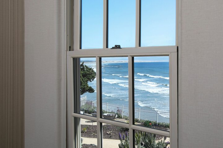 Cottage Inn by The Sea