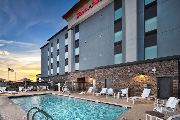 Hotel 1 of 31