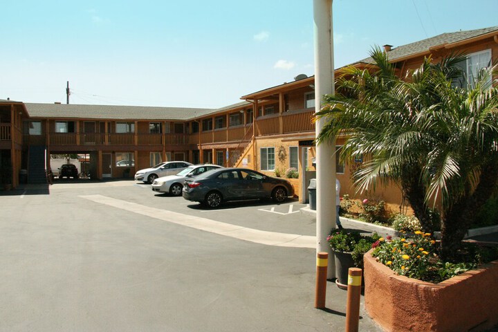 Hotel 4 of 19