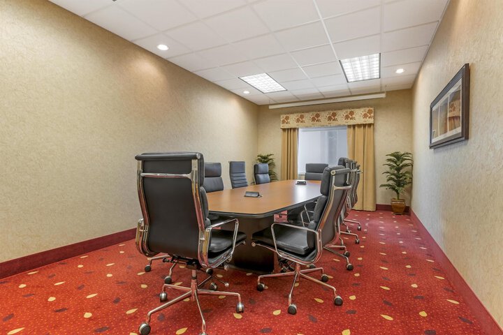 Best Western Plus Canyon Pines