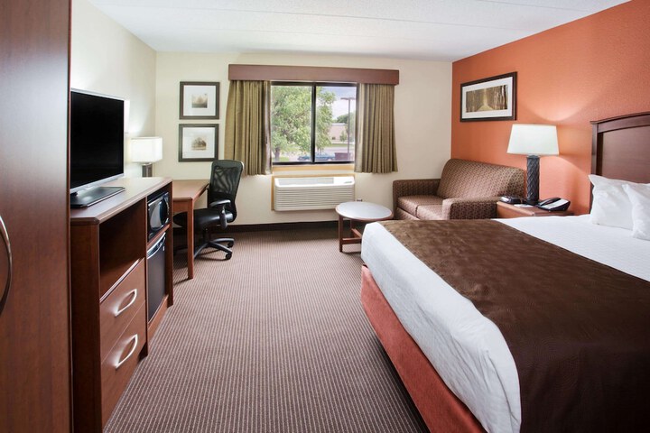 Room 34 of 44