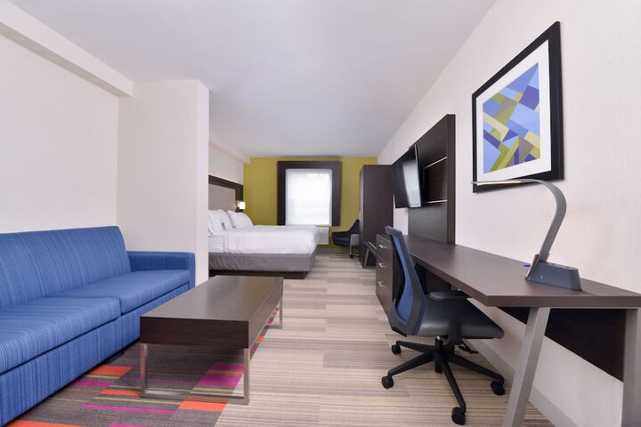 Room 27 of 55