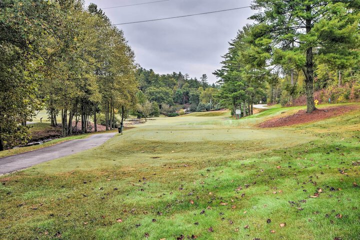 Clayton Resort Getaway w / Pool Access Pickleball!