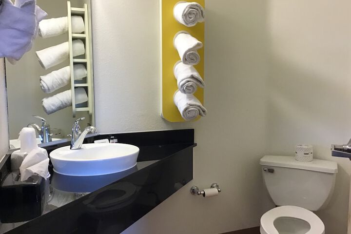 Baymont Inn & Suites Sheridan