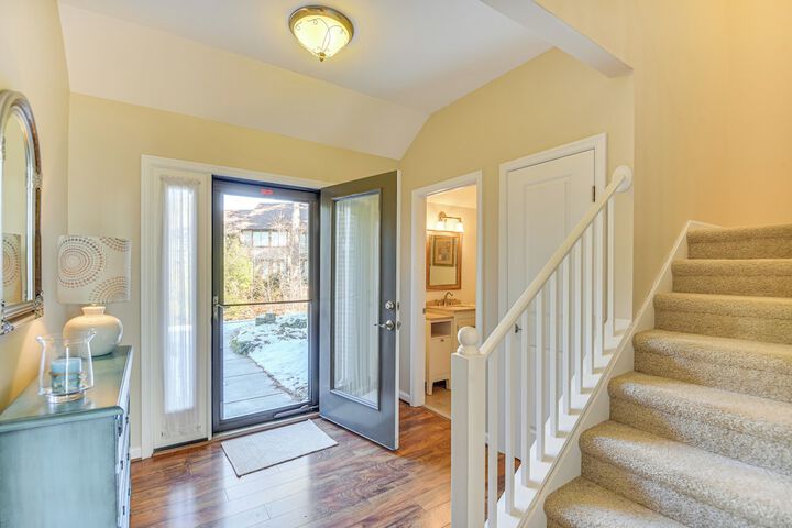 Walk to Beach: Home w / Pool Access in White Stone
