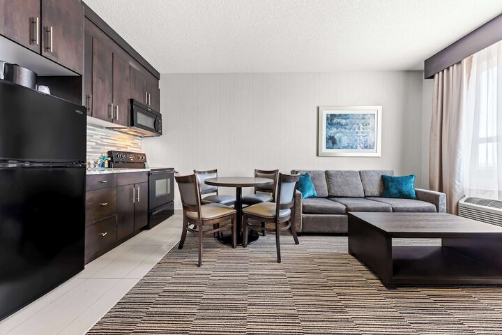 Best Western Plus Airdrie Gateway