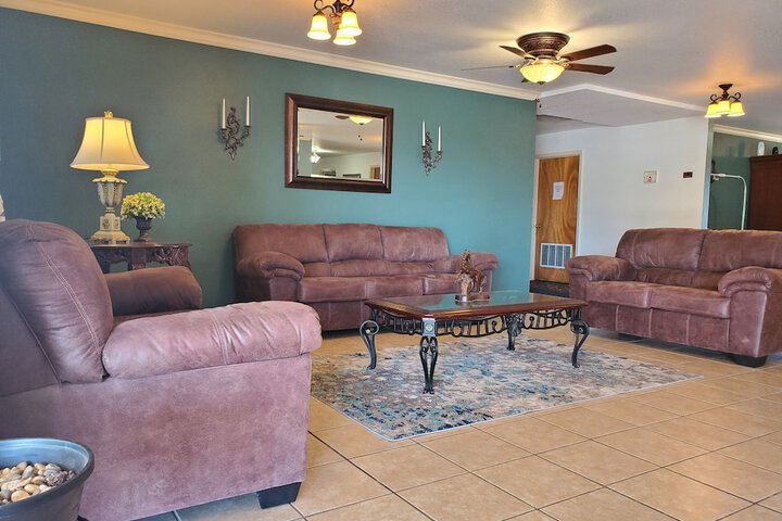 Candlelight Inn & Suites Hwy 69 near McAlester