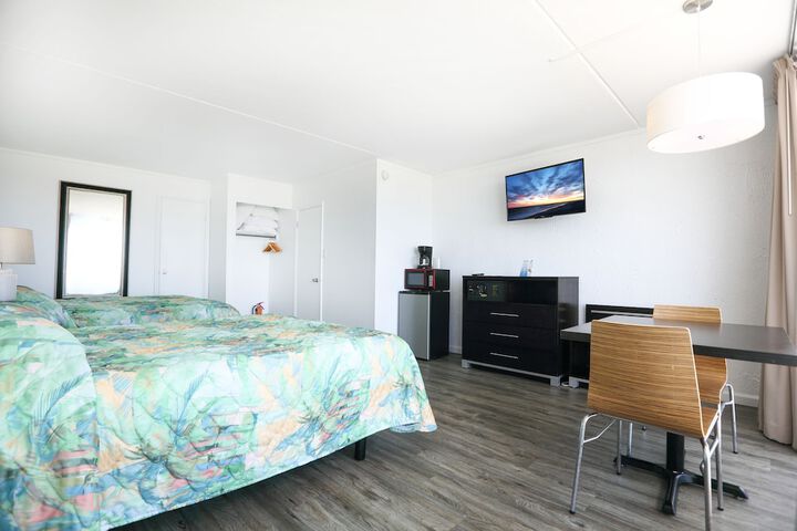 Room 22 of 40