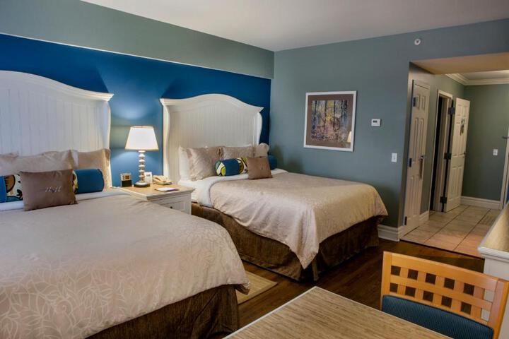 Watkins Glen Harbor Hotel