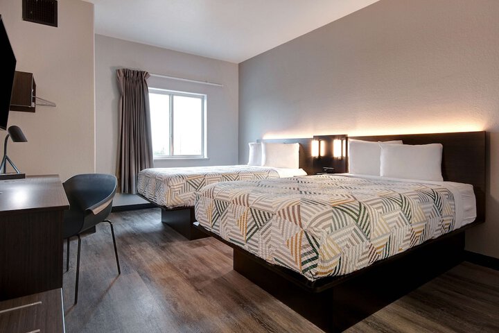 Room 17 of 26