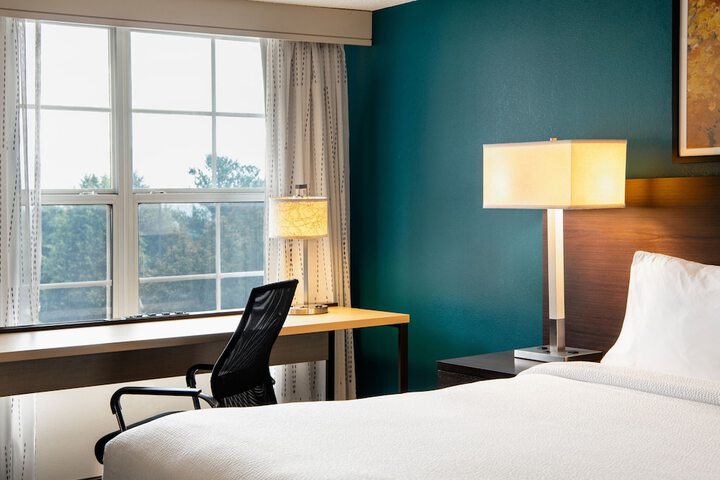 Room 18 of 36