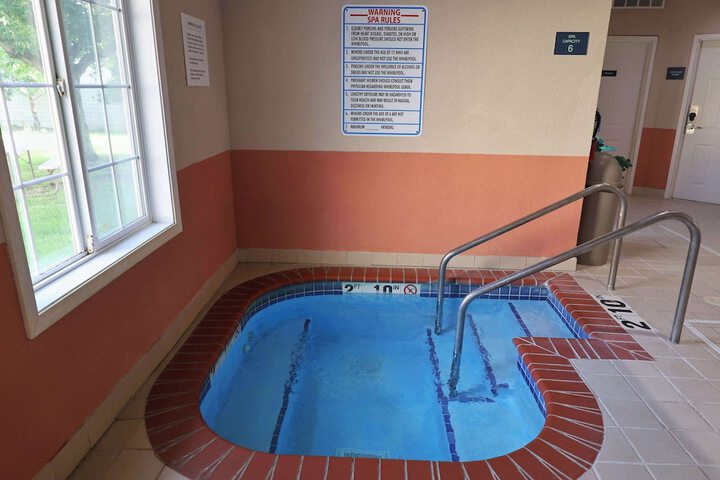 Pool 7 of 109