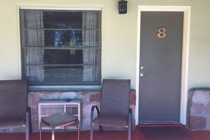 Room 45 of 105
