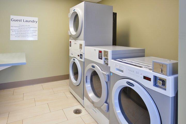Holiday Inn Express & Suites South Hill by IHG