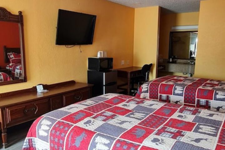 Chaparral Motel