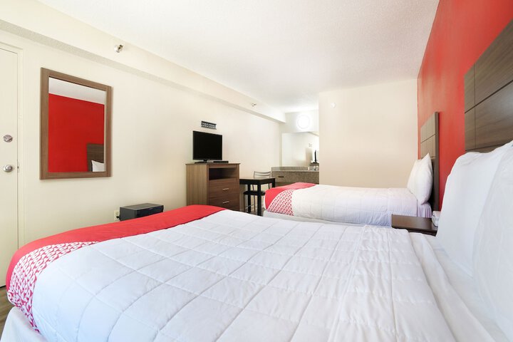 Room 18 of 30