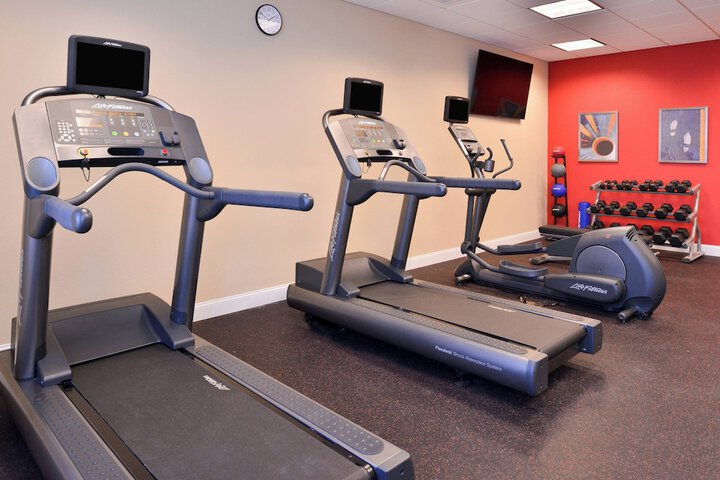 Health and Fitness 30 of 33